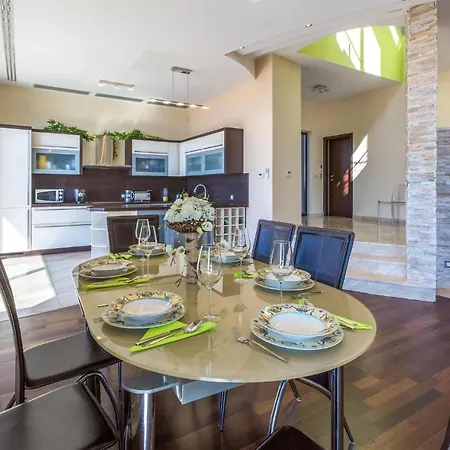 Cozy Home In Crikvenica * Crikvenica