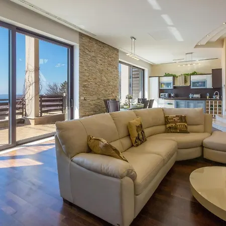 Cozy Home In Crikvenica * Crikvenica
