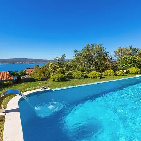 Cozy Home In Crikvenica Prázdninový dům Crikvenica