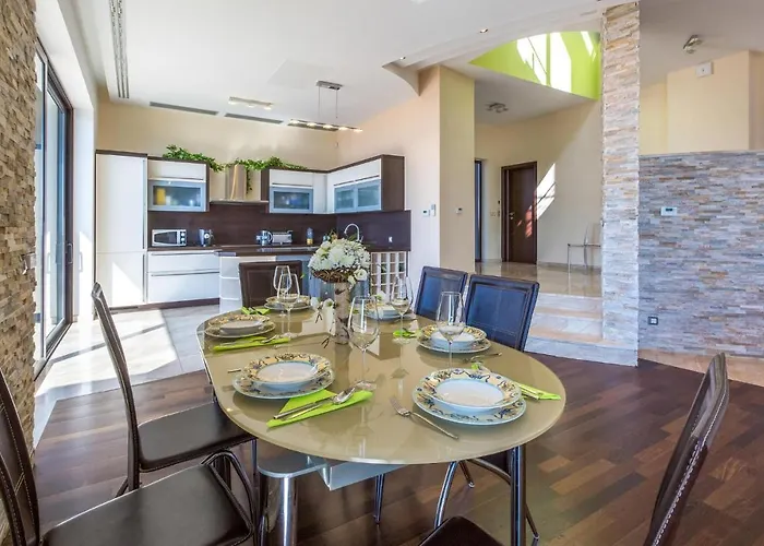 Lovely Home In Crikvenica * Crikvenica