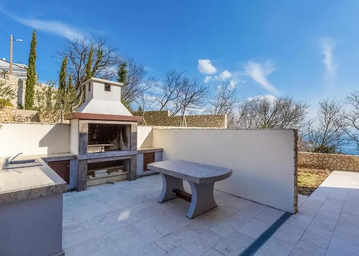 Dom wakacyjny Lovely Home In Crikvenica